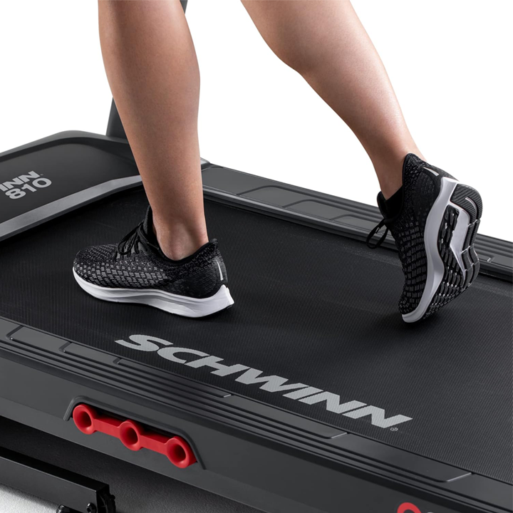 Schwinn 810 Treadmill